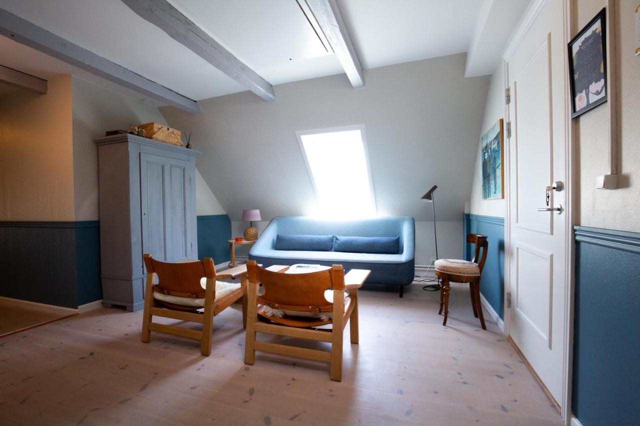Gaestgiveri Bregninge Ærøskøbing エクステリア 写真